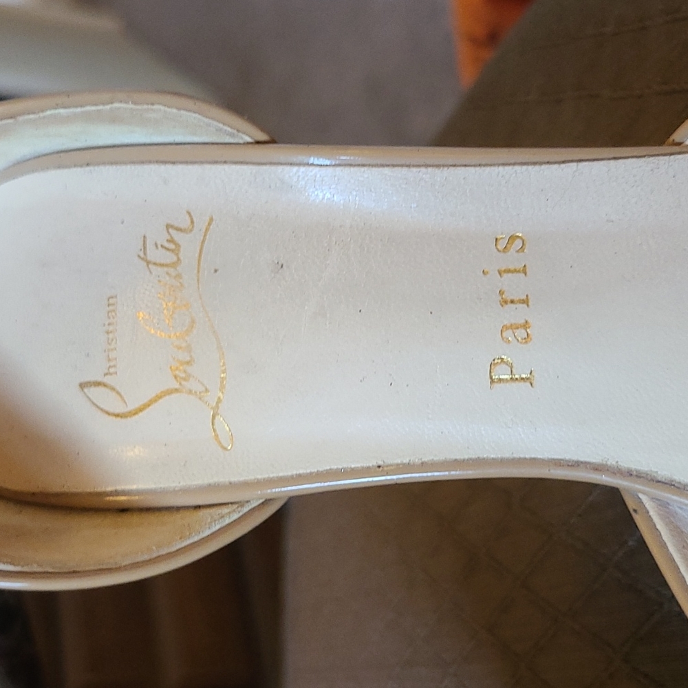 Laboutin pumps